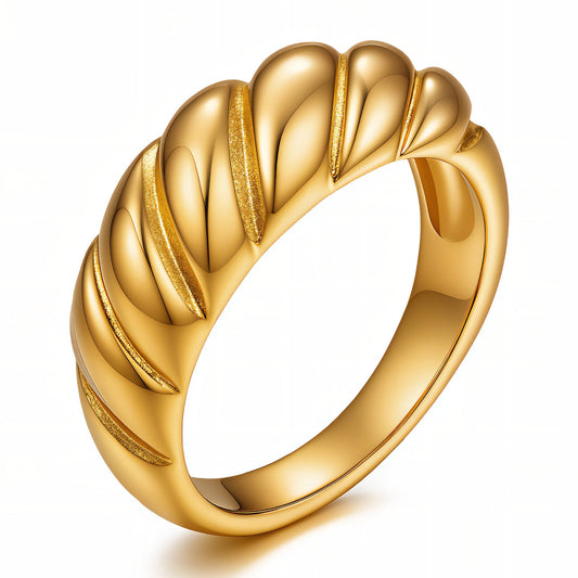 Chunky Croissant Ring