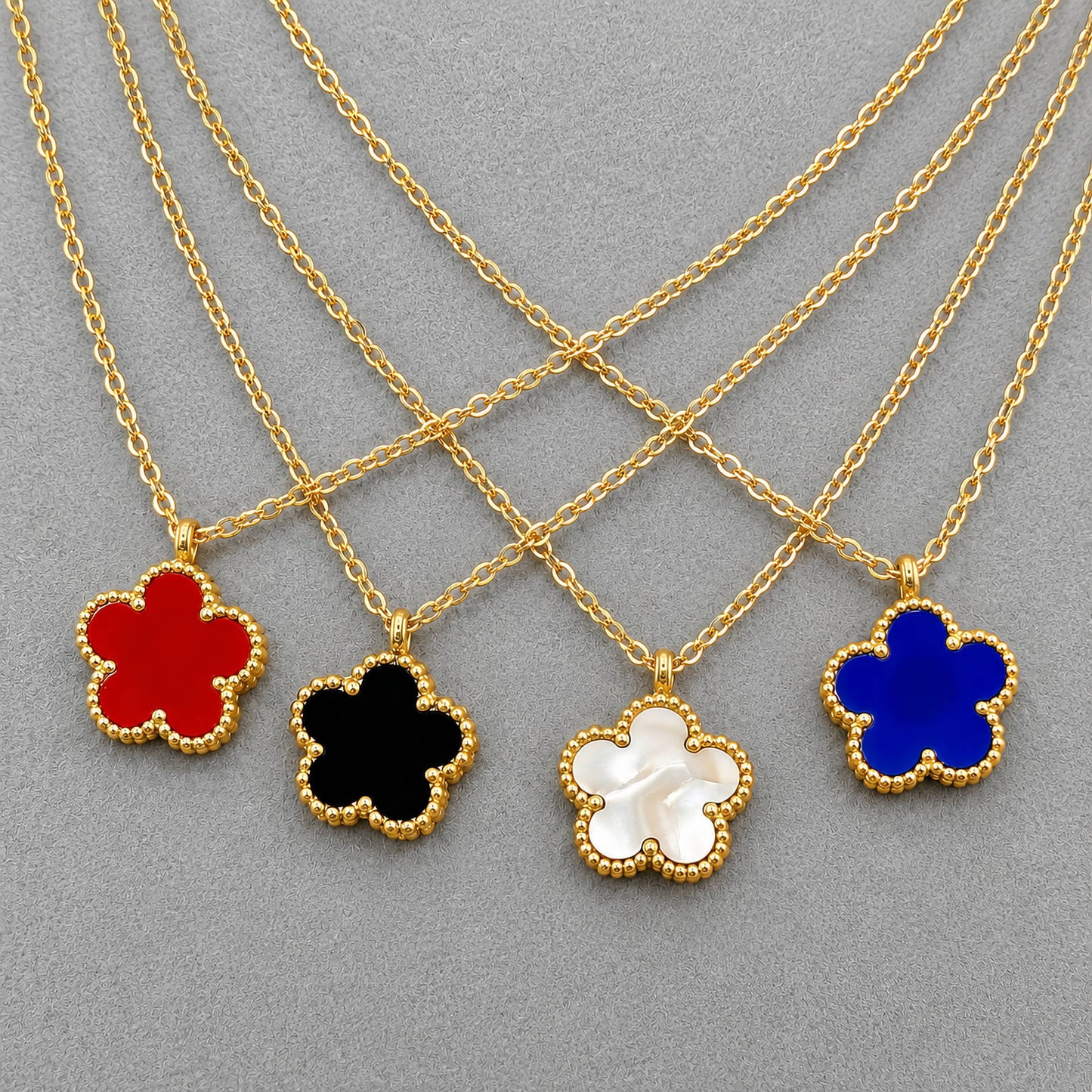 Gold Flower Pendant Necklace