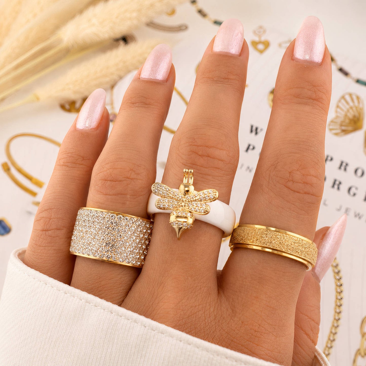 Enamel Honeybee Ring