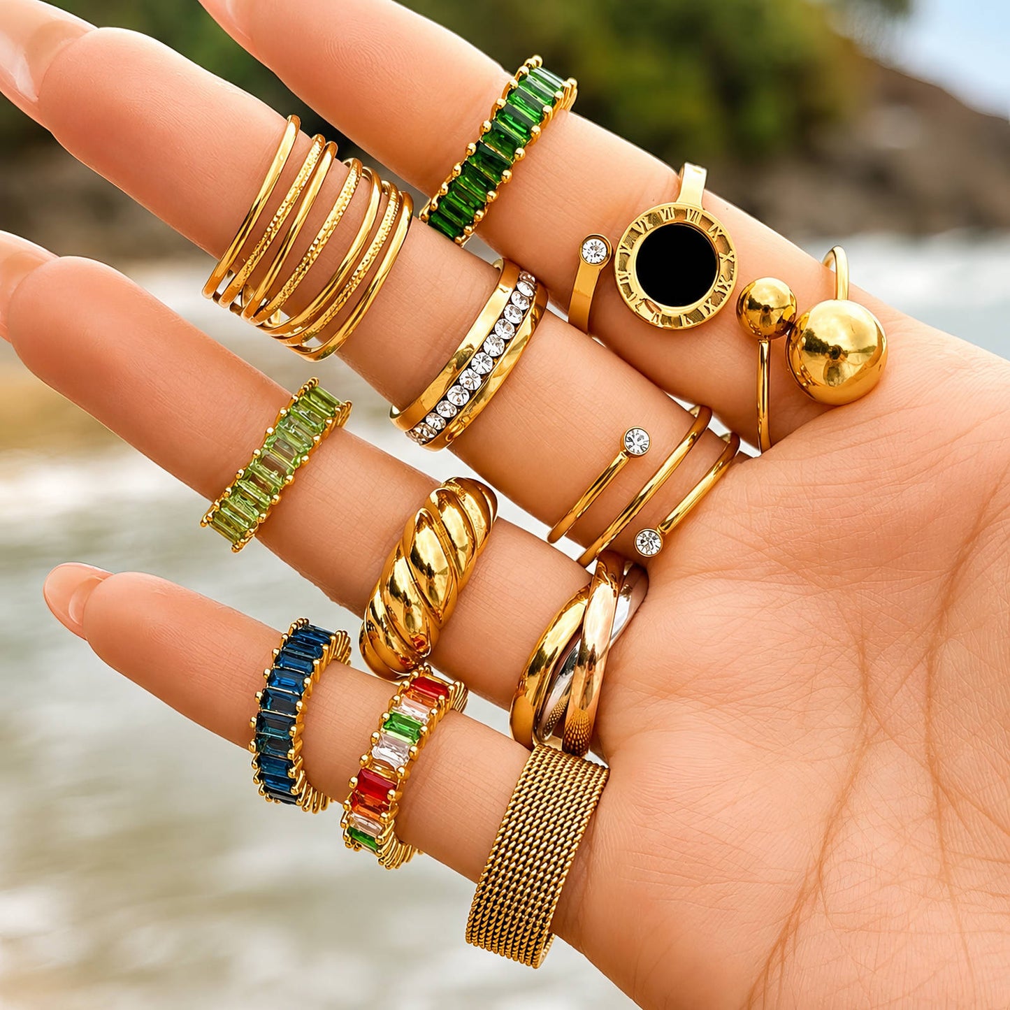 Chunky Croissant Ring